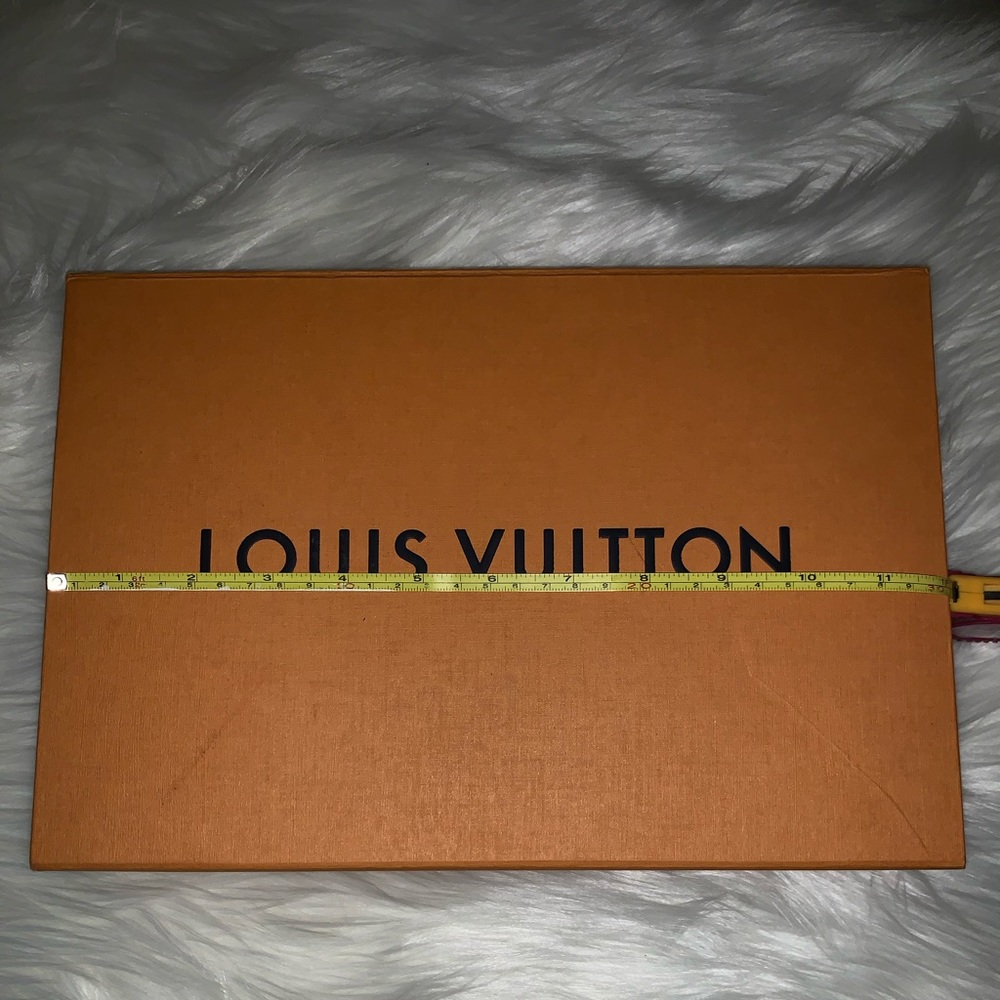 Dust Bag Authentic - image 3